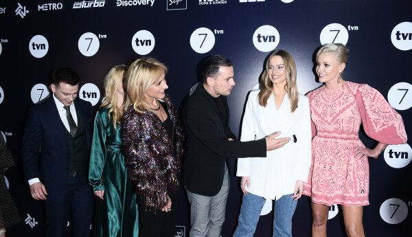Zobacz wejście gwiazd Ameryka Express na konferencję TVN!