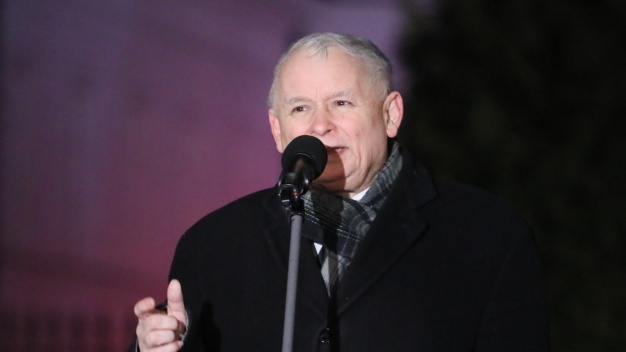 Kaczyński: kilka miesięcy do momentu, gdy powstaną pomniki